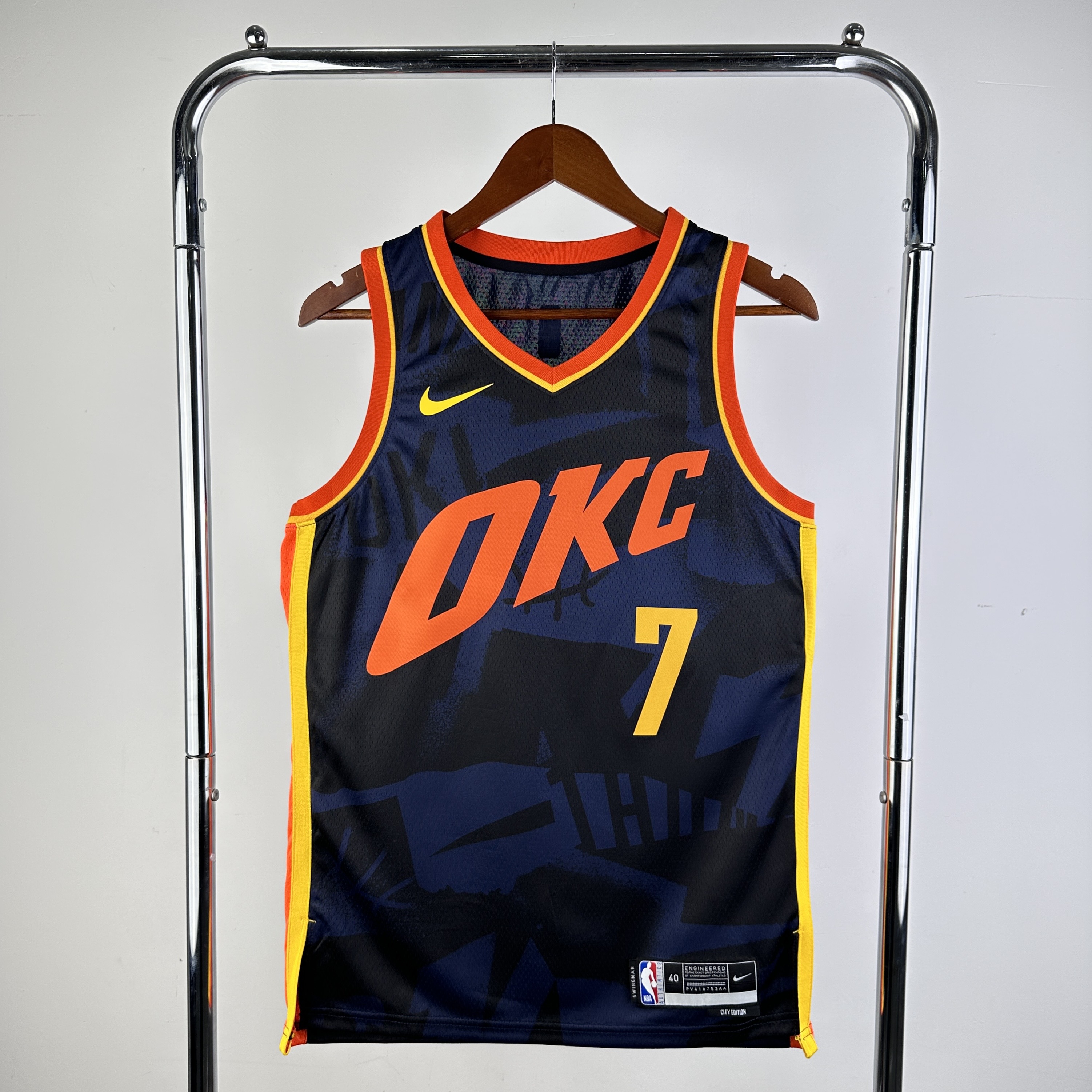 Men Oklahoma City Thunder #7 Chet Holmgren Black City Edition Season Nike 2024 NBA Jersey